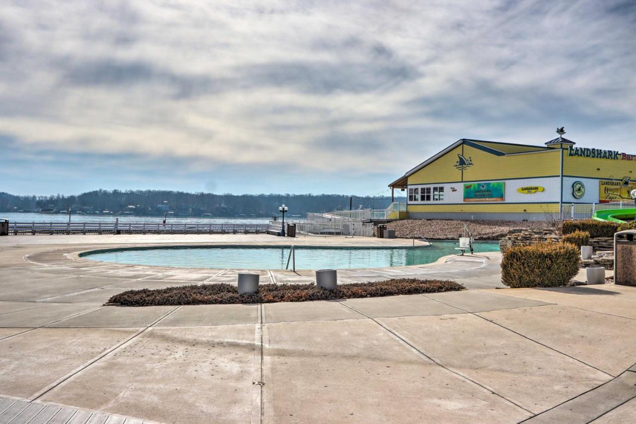 Margaritaville Resort Home With Hot Tub And Fire Pit! Osage Beach Exterior foto